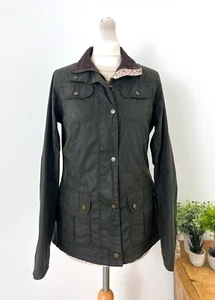 Chaqueta BARBOUR Olive Utility Wax Talla UK 12 EU 38 EE. UU. 8 Grande Net A Porter - Imagen 1 de 17