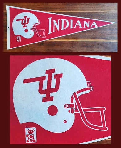 VINTAGE 1983 Indiana University Hoosiers Football Pennant! WOW! Cover
