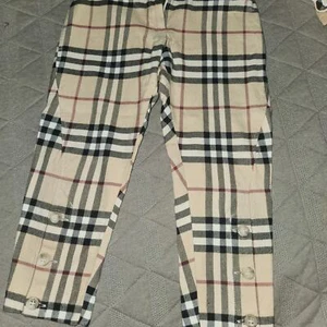 Burberry kids cropped pants 5y - Picture 1 of 3