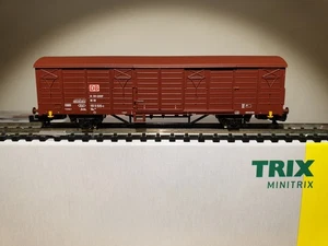 11123-04 K Minitrix Spur N Gedeckter Güterwagen, Bauart Gbs 258 der DB AG • neu - Bild 1 von 11