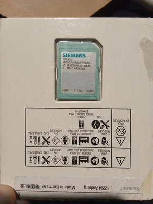Siemens S7-300 MEMORY CARD 2MB - 6ES7 953-8LL31-0AA0 - Immagine 1 di 2