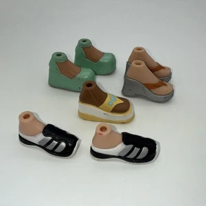 Vintage Bratz Shoes Sneakers Lot Of 3 Pairs MGA Y2K Doll Heels Flip Flops Wedge - Picture 1 of 3