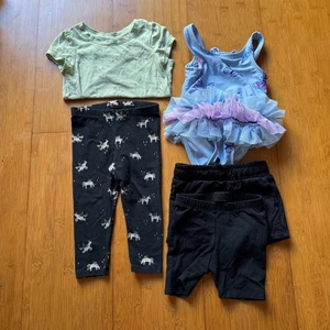 Pacchetto abbigliamento bambina Cat & Jack 18 mesi pantaloni camicia pantaloncini bikini - Foto 1 di 5