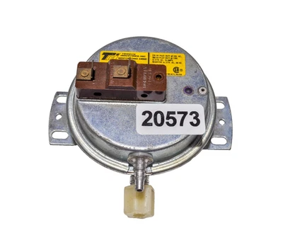 Tridelta FS4140-146 Pressure Switch - Image 1 of 4