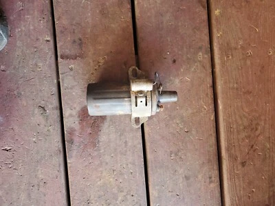 Cadillac Deville Fleetwood 1965 bobina de encendido usado con soporte de montaje OEM  Foto 1 de 4