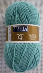 Four Vintage Bernat Berella 4 Knitting Worsted Gauge 100% Acrylic 8761 Lt Ocean - Picture 1 of 9