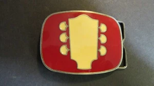 Vintage RJ Gitarrenkopf Gürtelschnalle rot & creme eingelegt Emaille - Bild 1 von 2