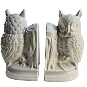 Set of 2 Vintage Owl Bookends Made in Portugal Porcelain White 7.25in Book Stop - Picture 1 of 20