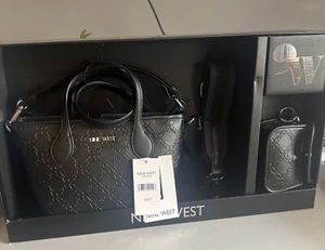 Nine West Nuevo en Caja Pala Mini Bandolera Negra Con Mini Monedero y Correa Set de Regalo - Imagen 1 de 12