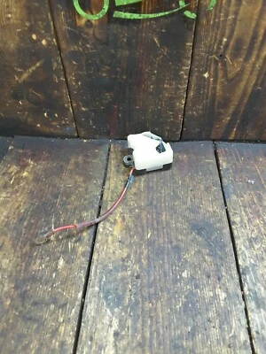 Suzuki GS1000 GS1000L GS 1000 1979 fabricante original solenoide de arranque panel de caja de fusibles principal  Foto 1 de 4