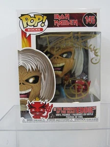 Funko POP! Iron Maiden #145 Número de la Bestia Eddie Autografiado Riggs (Pg48E) - Imagen 1 de 4