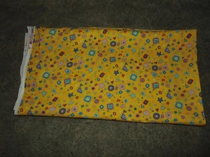 Remanente de tela amarillo rojo azul 1 yarda 44 formas geométricas anchas manualidades acolchado - Imagen 1 de 2