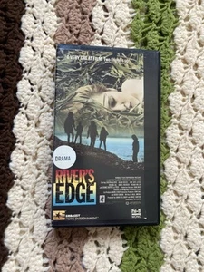 River’s Edge (1987) RARE VHS Keanu Reeves Crispin Glover 80s Cult Drama - Picture 1 of 4