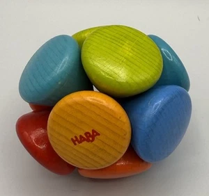 HABA Baby / Toddler Tactile Toy - Rainbow Wooden Clutch Grasping Ball Fidget - Picture 1 of 3