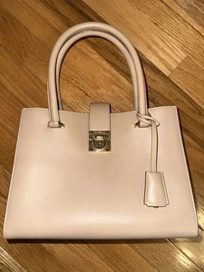 Bolso Salvatore Ferragamo usado - Imagen 1 de 13