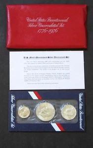1976 U.S. BICENTENNIAL SILVER UNCIRCULATED SET – 1776-1976 - Picture 1 of 1