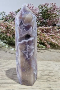 Blue Agate Crystal Tower  Point  With Druzy Pockets 86g - Picture 1 of 16