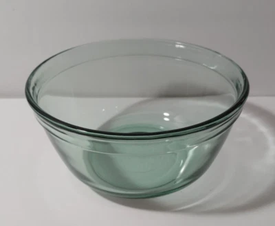 Anchor Hocking Green Glass 1.5 Quart Mixing Bowl USA - Image 1 of 2