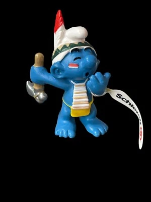 Smurfs 20552 Rain Dancer Smurf Indian Hatchet Vtg Figure PVC Toy Figurine w/tag - Image 1 of 3