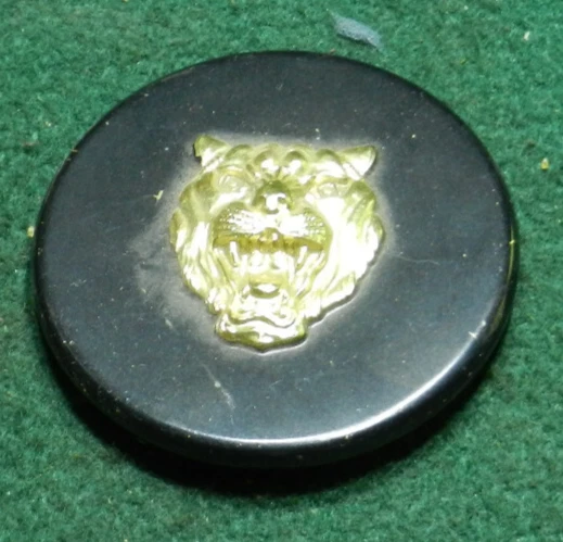 Insignia original con motivo de tapacubos para Jaguar E tipo XJ6 XJ12 Daimler Foto 1 de 1