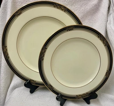 Noritake - CARPETA DE HECHIZOS 9733 - 2 platos de cena + 2 platos de ensalada - negro y gris Foto 1 de 4