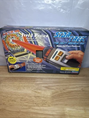 Star Trek Type 1 Phaser Playmates 1994 The Next Generation Works - Image 1 of 2