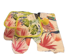 Mainstays Toucan Kitchen Potholder + Oven Mitt & Kitchen Towel set of 5 NEW - Picture 1 of 4