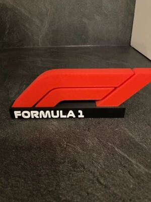 F1 3D logo, red and black, 18cm x 6cm x 2cm - Image 1 of 2