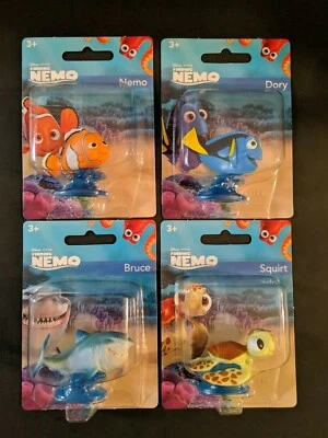 Disney Pixar Buscando a Nemo Lote 4 Mini Cake Toppers Figuras Dory Nemo Squirt Bruce Foto 1 de 4