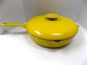 MCM Enamelware Cast Iron CHICKEN FRYING SKILLET Fry Pan Dutch Oven Huge 1980s - Picture 1 of 12