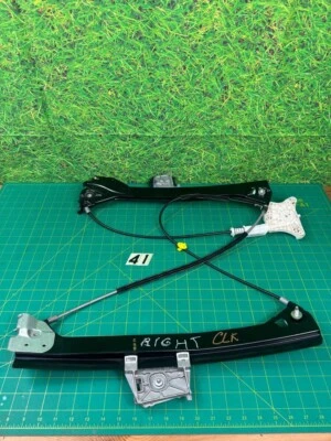 03-09 MERCEDES-BENZ CLK350 RIGHT DOOR WINDOW REGULATOR OEM - Image 1 of 4