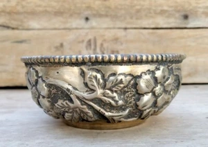 Ancient Brass Royal Silver Plated Floral Leaf  Hand Carved Beautiful Rare Bowl - Picture 1 of 6