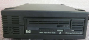 HP DW065-67201 ULTRIUM 232 EXTERNAL TAPE DRIVE LTO-1 - Picture 1 of 1