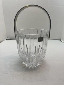 Cubo de hielo de cristal Mikasa Park Lane de 6" de alto con mango plateado - Imagen 1 de 14
