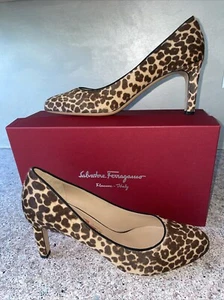 NWT SALVATORE FERRAGAMO VARA LEOPARD CALF HAIR SHOES YB00037585 ITALY SIZE 10 M - Picture 1 of 11