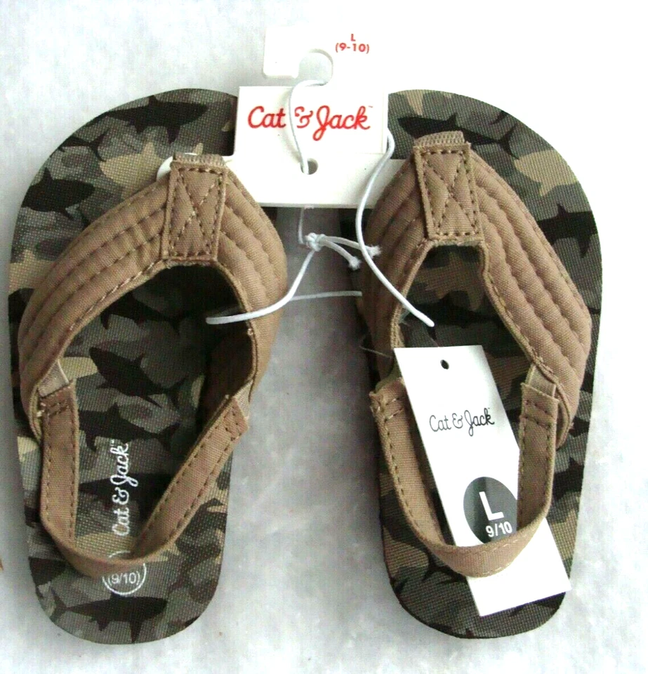 Cat & Jack Toddler Henry Flip Flop Sandals Camo Shark Size Large 9 10