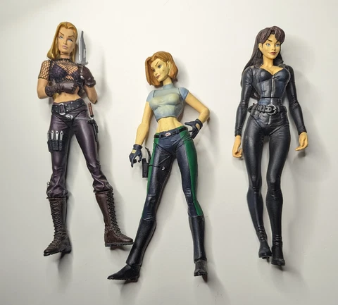 Lot of 3 DANGER GIRLS 6.5" Figures 1999 McFarlane Toys Natalia, Abbey, Sydney Cover