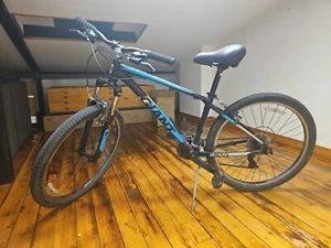bicycle - Picture 1 of 5