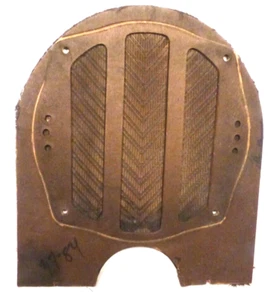vIntage PHILCO 37-84 CATEDRAL: BUEN ALTAVOZ TELA DE PARRILLA EN TABLERO ORIGINAL 10"" X 9"" - Imagen 1 de 2