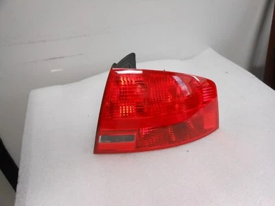 05 06 07 08 AUDI A4 S4 QUATTRO LUZ TRASERA LADO PASAJERO DERECHO OEM  Foto 1 de 4