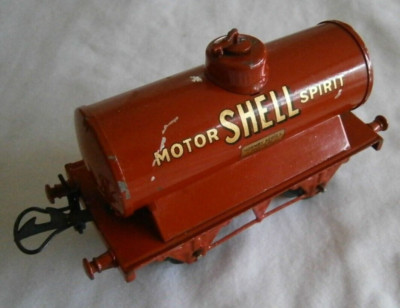 HORNBY RAILWAY SHELL Tank Wagon R132 Model railways With Original Box