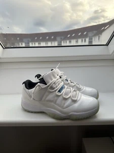 Air Jordan 11 Retro Low Legend Blue-White-Black Gr. 44,5 - Bild 1 von 7