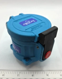 Meltric DS20, 20A, 208VAC, SWITCH RATED RECEPTACLE/CONNECTOR, 33-14162, 0139H - Picture 1 of 5