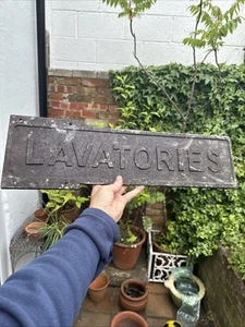 VINTAGE CAST ALUMINIUM LAVATORIES SIGN FOR PUBLIC TOILETS - Picture 1 of 23