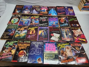 Lot #1 27 PB Thriller Young Adult Horror PB Novels Pike Cooney Bates Stine Hoh - Picture 1 of 21