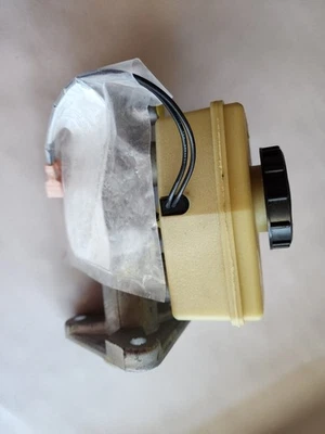 Cilindro maestro de freno Toyota Celica GT-S 1988-1989 st162 3SGELC  Foto 1 de 4