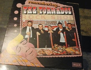 W1010/THE TORNADOS - REMEMBERING - VINYL LP - ROCK 'N' ROLL - PLAY TESTED - Picture 1 of 1