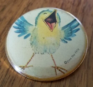 Fran Mer 1973 Baby Bird PIN - free USA shipping - Picture 1 of 2