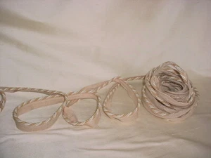 22-1/4Y Brunschwig et Fils BR-39104 Belluno Cord Ivory Flyer Cording Border Trim - Picture 1 of 3