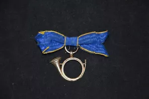MEDAILLE INSIGNE AMICALE CHASSEURS A PIED & ALPINS-SIDI BRAHIM - Imagen 1 de 2